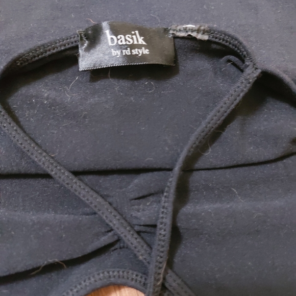 Bodysuit free with bundle or purchase - Picture 3 of 3